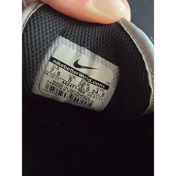 Rare Nike 2011 BMX SB Mavrk Low 2 suede shoe Womens size 7.5 - Picture 9 of 9